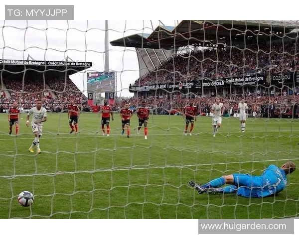 2018年法甲精彩对决里尔与甘冈的激烈碰撞回顾与分析