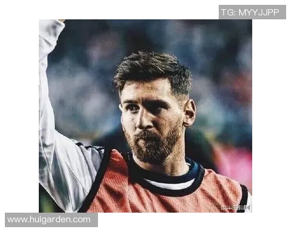 梅西的彩泥世界:用创意与激情塑造足球传奇的艺术之旅 梅西的彩泥世界:用创意与激情塑造足球传奇的艺术之旅